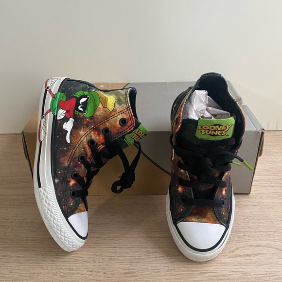 Limited Edition Converse Chuck Taylor x Looney Tunes Marvin the Martian- SZ 13 C - Picture 10 of 14